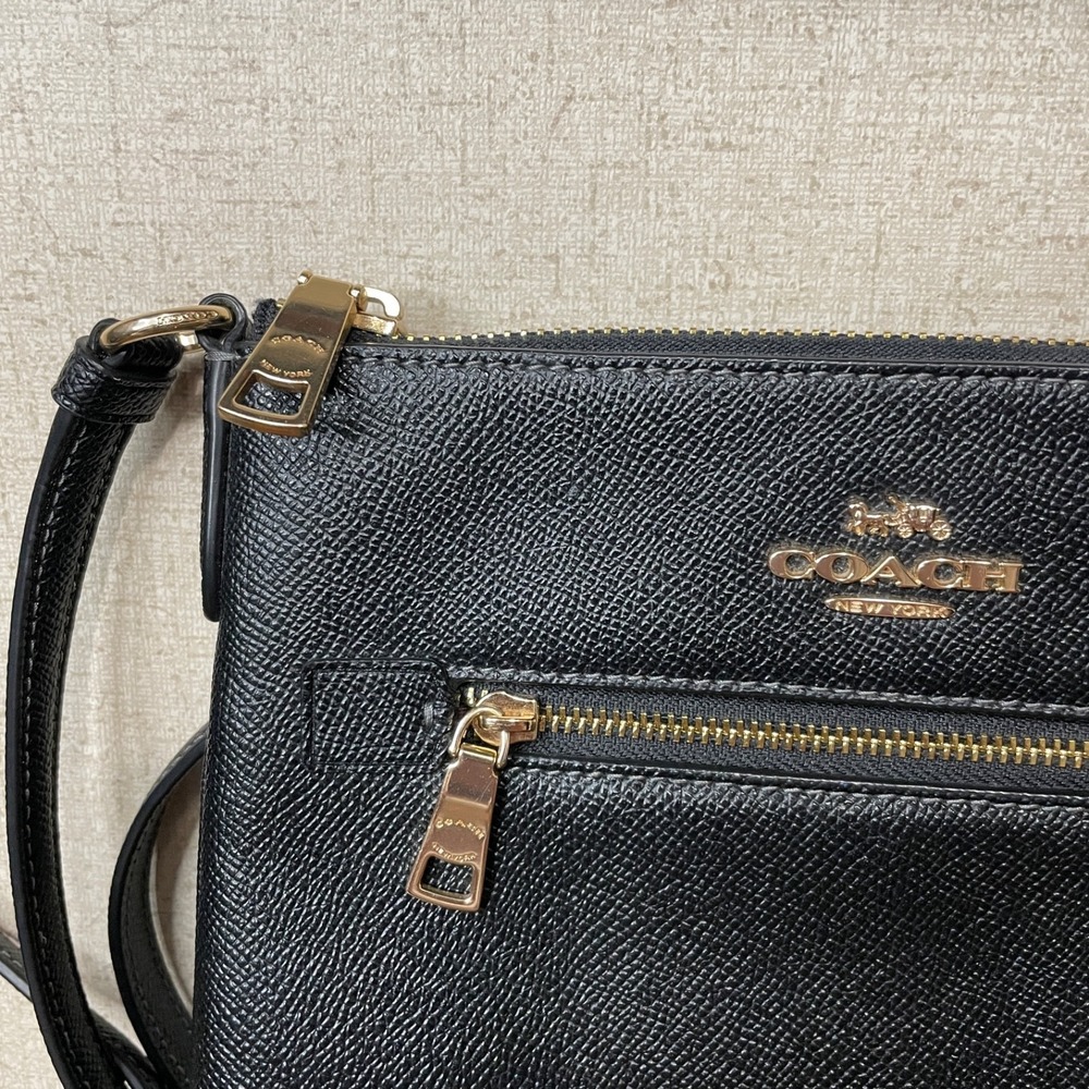 Coach Mini Rowan File Cross Bag Black Leather And Gold Hardware EUC - Picture 4 of 14